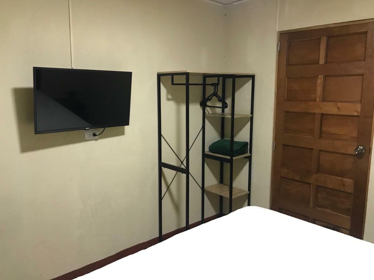 Casa Irma Hotell Guatemala City Exteriör bild