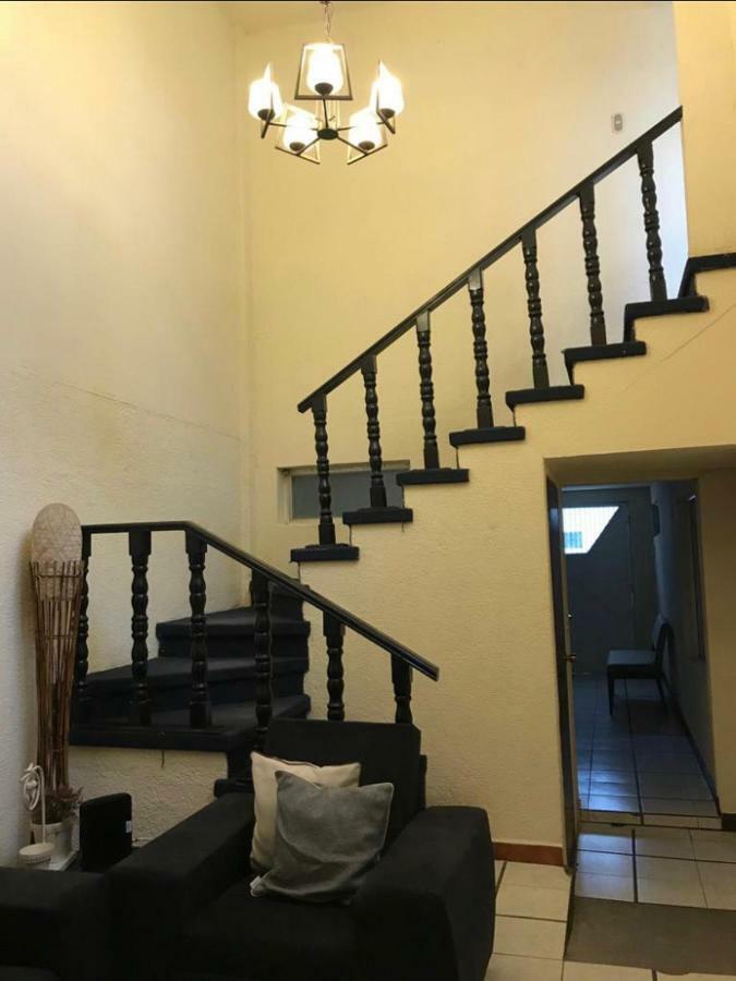 Casa Irma Hotell Guatemala City Exteriör bild